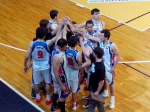 Tres amistosos m�s