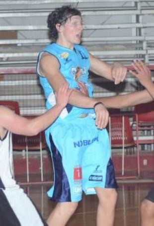 La Uni�n sigue sumando