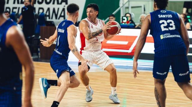 Apareci Regatas en el Torneo