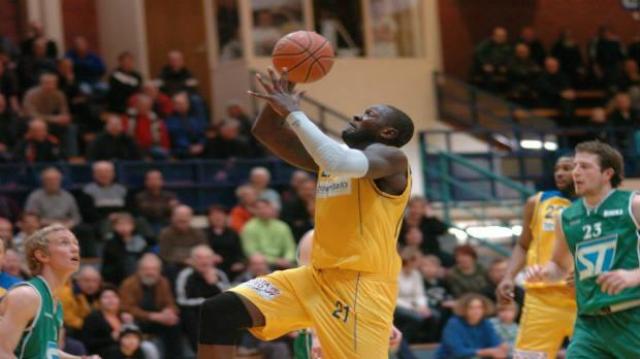 Jamaal Douglas �Vengo a Ciclista para salir campe�n�