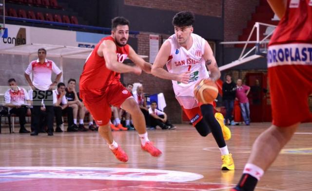 San Isidro, el �nico visitante