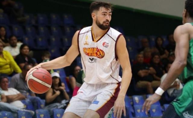 Fernndez llega a Oliva