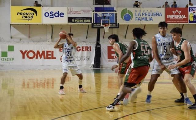 Sur: Uni�n y Racing cosecharon victorias �picas