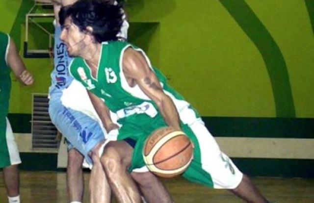 Maxi R�os: �Me favorece jugar de escolta�