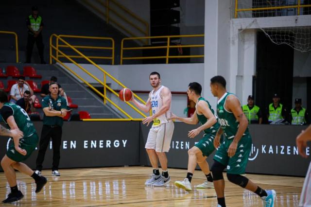 LSB: Ober gan y va por la clasificacin