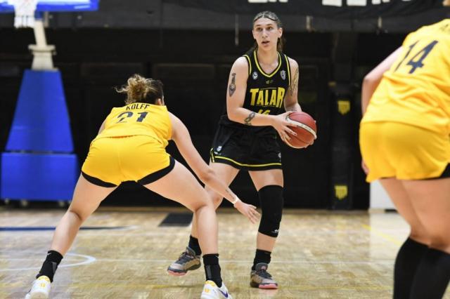 Liga Femenina: El Talar sigue imparable