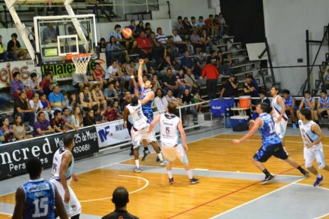 Lleg� la primera alegr�a para Comunicaciones