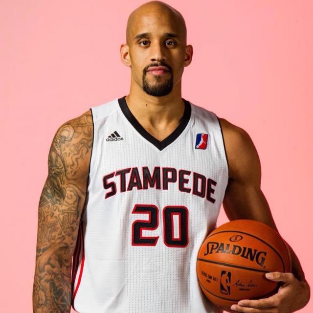 Mychal Ammons nueva ficha de Estudiantes
